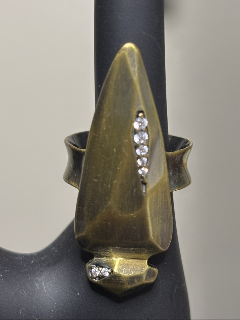Kendra Scott Sally Arrowhead Adjustable Antique Gold Tone Ring Edgy